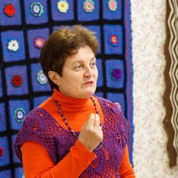 Катерина Степанюк на відкритті ІІ Всеукраїнської виставки в'язання « Тепла осінь », 30 вересня 2017 р.