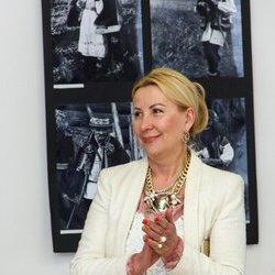 Тетяна Дбар на відкритті виставки « Ірина Свйонтек. Життя присвячене мистецтву », 18 травня 2017 року