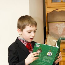 Фото з презентації дитячих новорічних книжок. Видавництво « Братське »