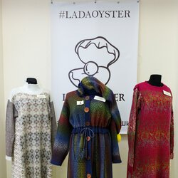 Майстер : Lada Oyster, ІІ Всеукраїнська виставка в'язання « Тепла осінь », 30.09 - 31.10.2017 р.