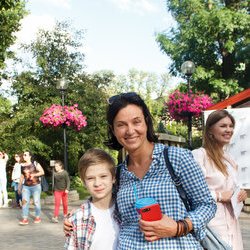 Андрійко та Світлана Долеско на святкуванні Дня захисту дітей у Києві, 1 червня 2017 р.