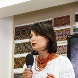 Світлана Долеско на відкритті виставки « Ірина Свйонтек. Життя присвячене мистецтву », 18 травня 2017 року