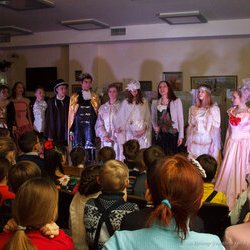 Фото з вистави «Попелюшка і новорічні дива», Театр Юного Актора. 18.12.2016 р.