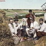 Український празниковий глиняний посуд (кінець ХІХ – перша половина ХХ століття) Український празниковий глиняний посуд (кінець ХІХ – перша половина ХХ століття)