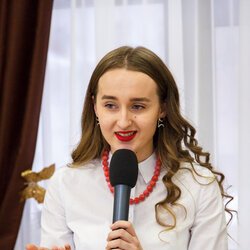 Анастасія Горобець на відкритті VI Свята Новорічної Іграшки, 3.12.2016 р.