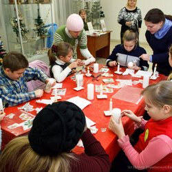 Фото з майстер-класу «Новорічний декупаж свічок», Анна Шпілька
