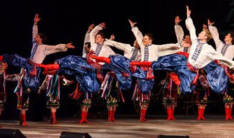 Національний Заслужений Академічний ансамбль танцю України ім. П.П. Вірського на звітному концерті НАКККіМ, 12.12.2016 р.
