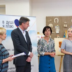 Відкриття виставки «В душі я літаю», 23.12.2016 р.
