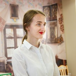 Анастасія Горобець на відкритті виставки «У вінку нев'янучих традицій», 20 червня 2017 р.