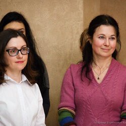 Ольга Музиченко та Наталія Дмитренко на відкритті виставки «La Viva Vita», 17.01.2017 р.