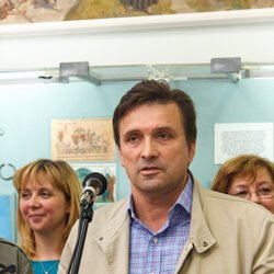 Валерій Виговський на відкритті виставки «Князі та гончарі: нові дослідження посаду давньоруського Вишгорода», 14 червня 2017 р. 