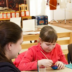 Фото з майстер-класу із виготовлення сувеніру-магніту «Писанка», Марія Кривець 