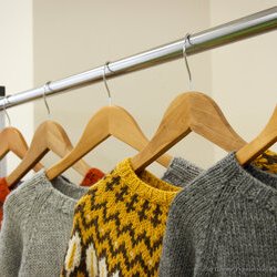 Майстер: Олена Козіна. Фото з експозиції Всеукраїнської виставки в'язання «Тепла осінь» 2016