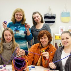 Майстер-клас «В'язання на лялечці», Юлія Басецька