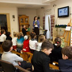Фото з презентації дитячих новорічних книжок. Видавництво «Братське»