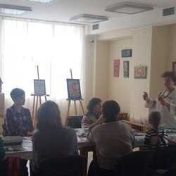 Фото з майстер-класу із писанкарства від Зої Сташук