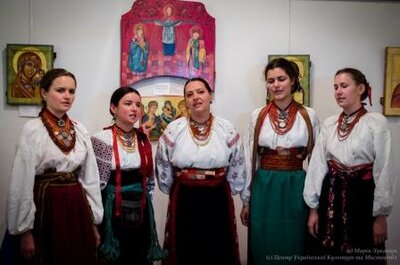 Виставка «Покров» від іконописців сімейної майстерні «Небо на землі»