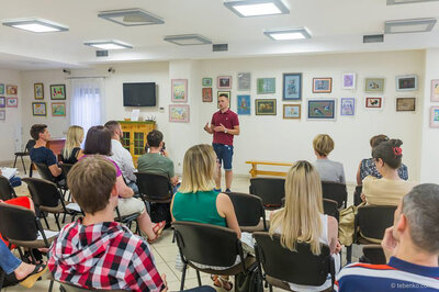 Засідання клубу ораторської майстерності – КОМА!